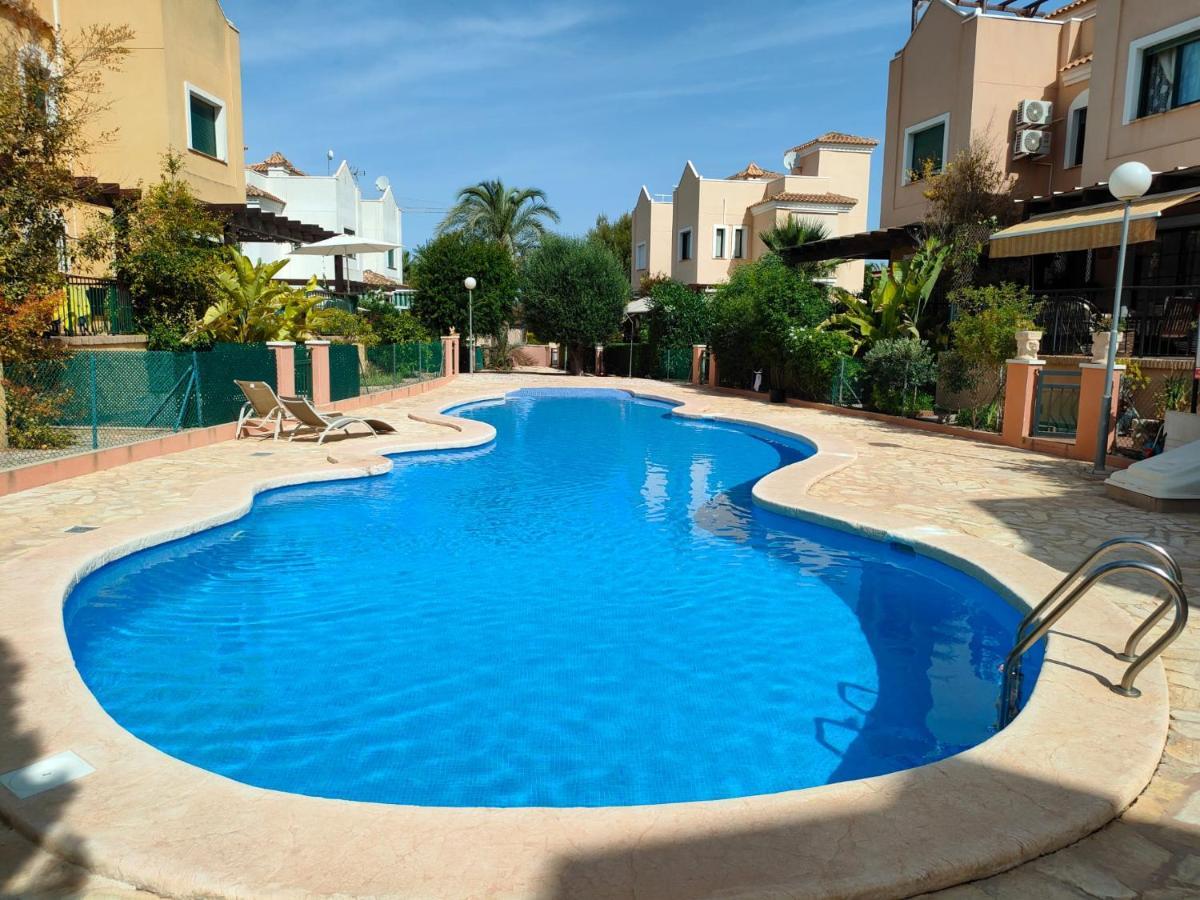 House Laguna Roja With Sun Terrace Torrevieja Kültér fotó
