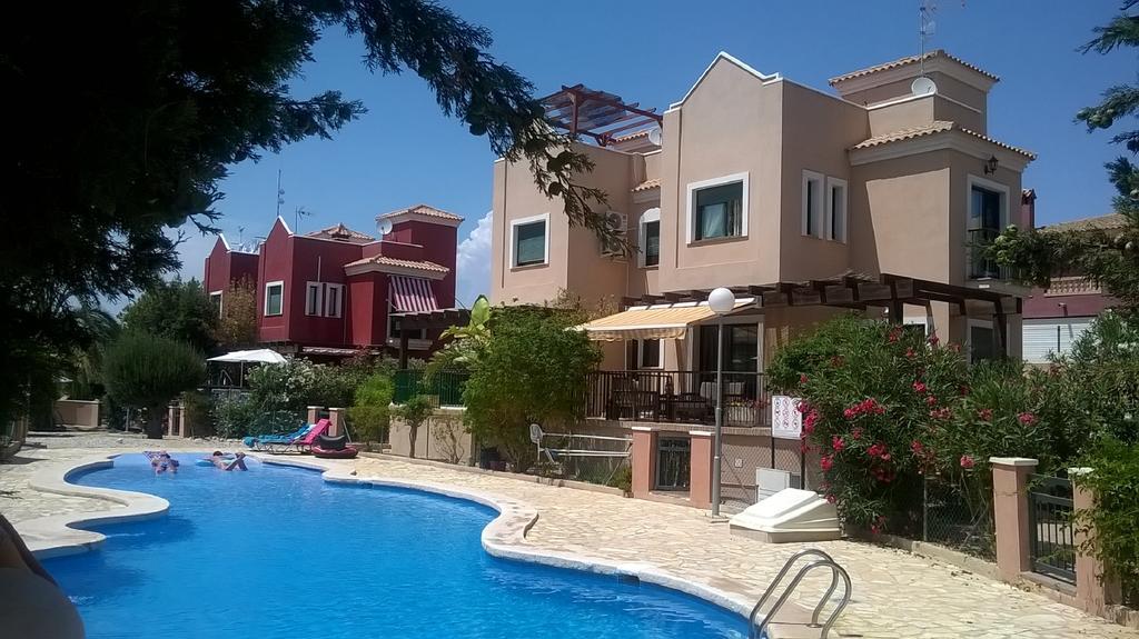 House Laguna Roja With Sun Terrace Torrevieja Kültér fotó